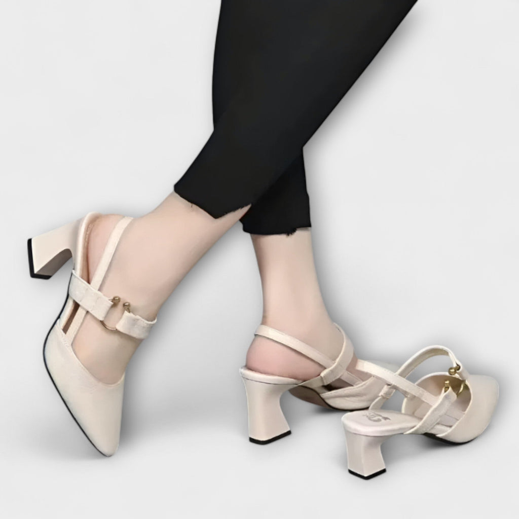 Cordelia - Elegante Gespannen Slingbacks