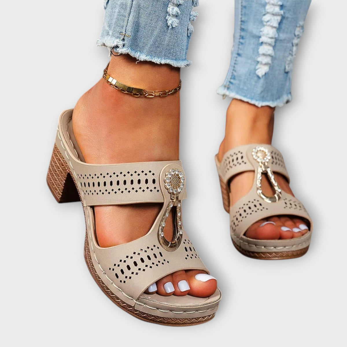 Margarete - Stijlvolle Zwarte Sandalen