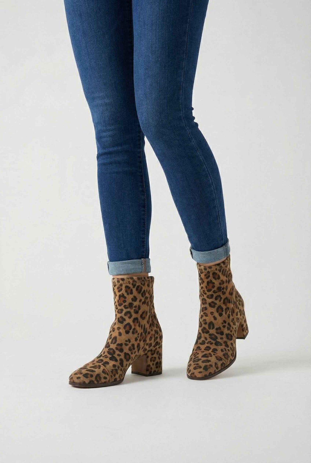 Victoria | Stylish Leopard Print Ankle Boots with Retro Heel - Lumina